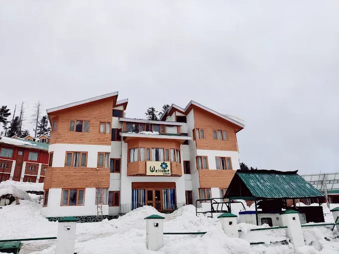 Welcome Hotel Gulmarg Or Similar 3